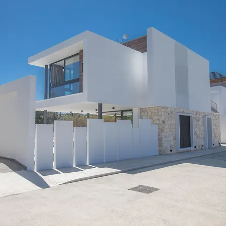 Mit Privatpool Fuer 11 Personen Ca, 220 M Sup2 In Protaras, Suedkueste Von Zypern * Protarász